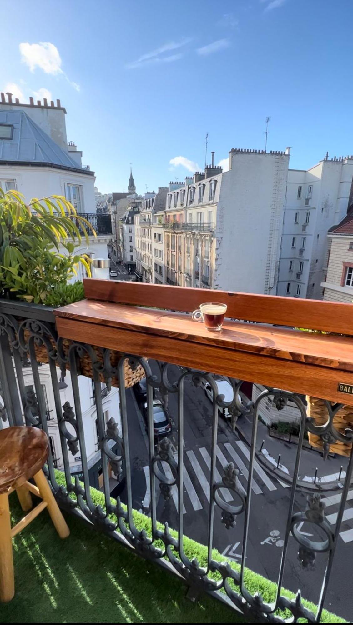 Appartement Vue Montmartre & Balcon